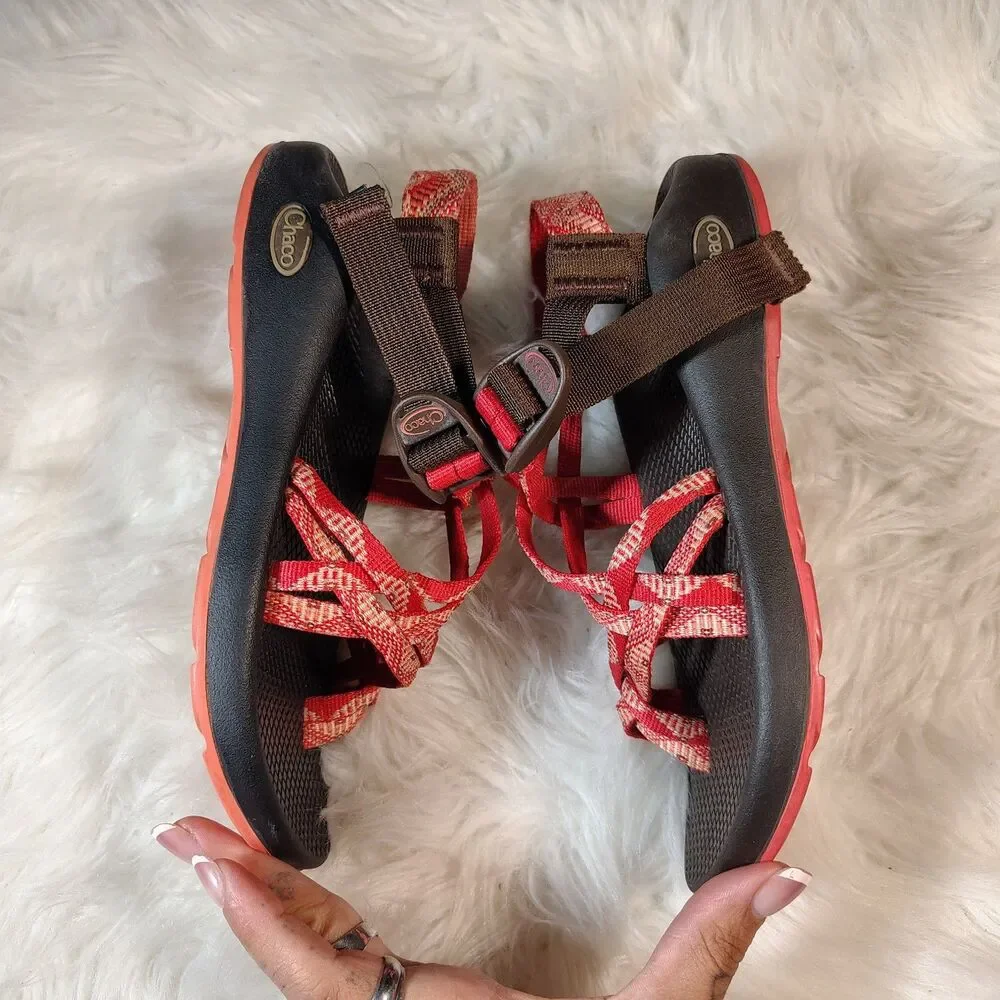 Chaco Aztec Print Wmns Size 7 Sandals